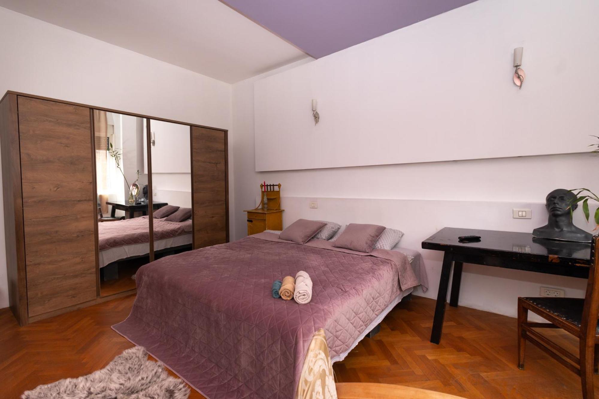 Shared Retro Vintage Luxury Apartment بوخارست المظهر الخارجي الصورة