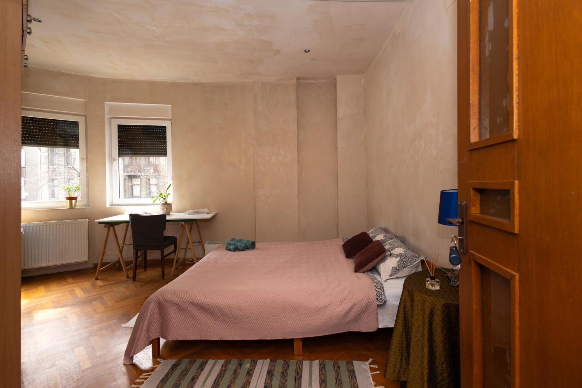 Shared Retro Vintage Luxury Apartment بوخارست المظهر الخارجي الصورة