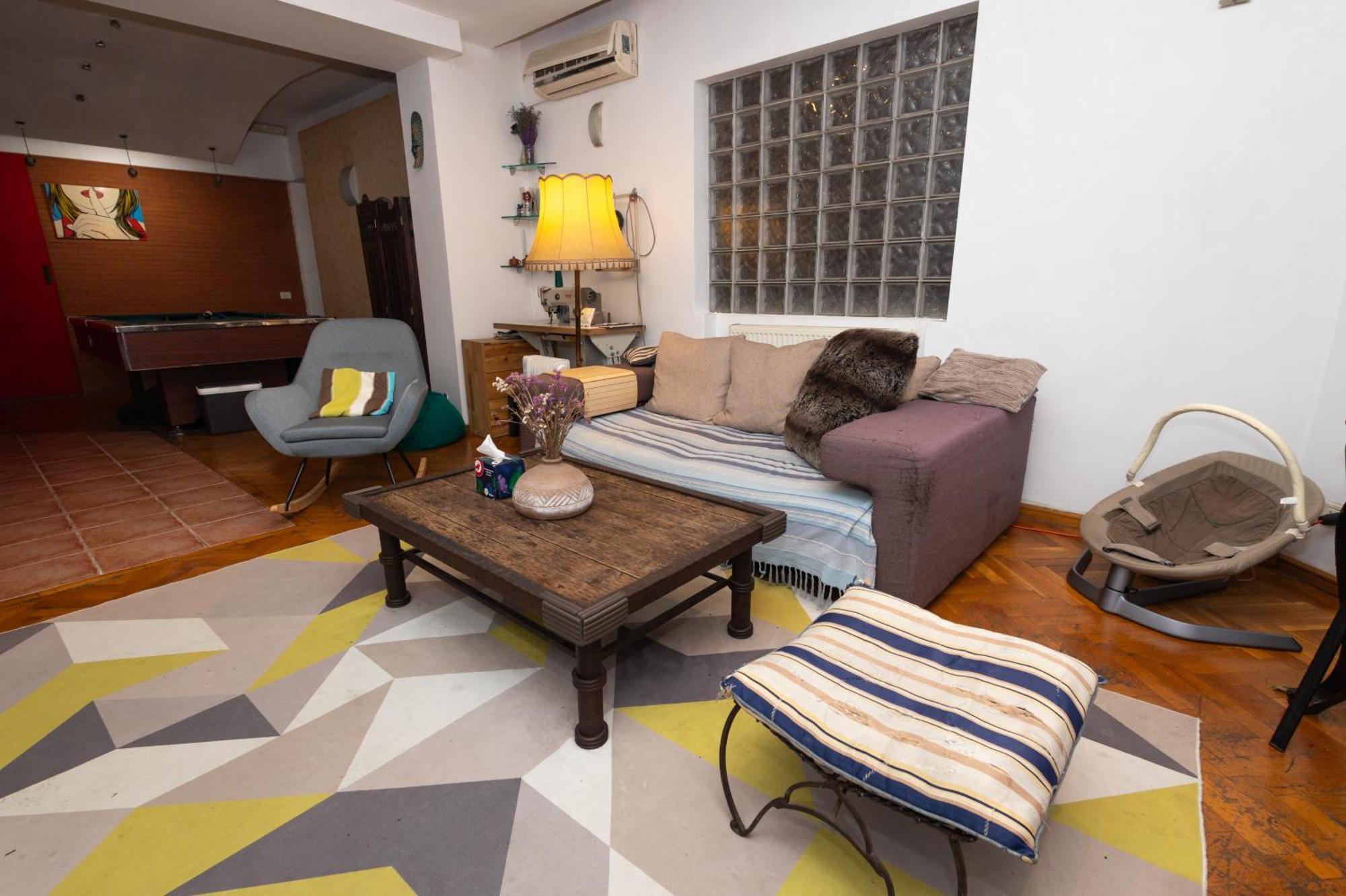 Shared Retro Vintage Luxury Apartment بوخارست المظهر الخارجي الصورة